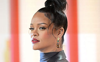 Mujer dispara al menos diez veces contra la casa de Rihanna en Los Ángeles: Cantante estaba en su interior