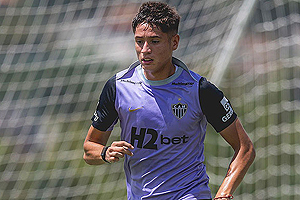 "Desaparición" de Iván Román en el Mineiro levanta suspicacias en Brasil