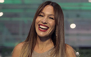 "Pampita" Ardohain dejó la casa que fue robada por chilenos y ahora vive en un "petit hotel" de 983 metros cuadrados