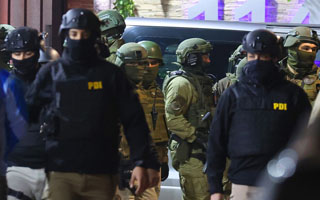 3 mil prófugos detenidos en 3 días con Kast: Las cifras de los apresados en el gobierno anterior y la crítica de Elizalde