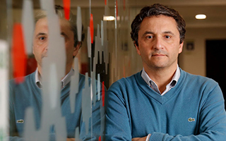 Autor de libro sobre el exPresidente: "Una de las propuestas es que existe algo así como el piñerismo"