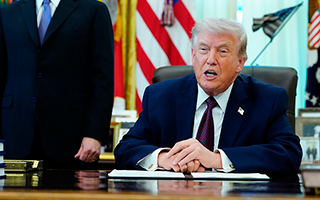 "No hay razón para hacer esto": Trump asegura que EE.UU. se retirará de Irán "en dos o tres semanas"