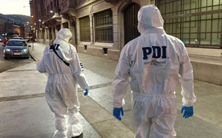 Riña en la vía pública termina con una persona fallecida y dos heridas tras ser apuñaladas en Valparaíso