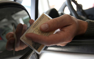 Cobraban hasta $500 mil: Cómo funcionaba la red de venta ilegal de licencias de conducir en Isla de Maipo