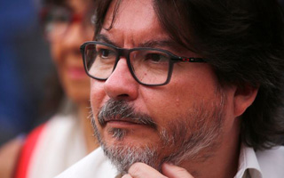 Barraza (PC) y violencia en Lastarria: "Rotular a la izquierda en esto es un error (...) yo podría decir que fueron de derecha"