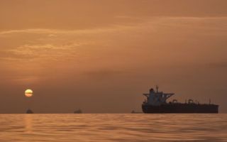 Ormuz otra vez cerrado y nuevas amenazas: Tensión en Medio Oriente sube a días del fin de la tregua