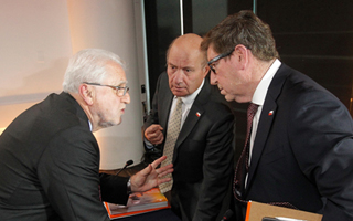 Tensa junta de Codelco: Pacheco dice que "no está en crisis" y Quiroz advierte "preocupación por el futuro"