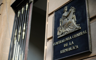 Gastos en celebraciones no justificadas: Contraloría revela el listado completo de municipios y montos