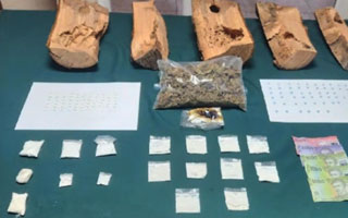 Mujer detenida tras intentar ingresar droga a la cárcel de Temuco dentro de troncos de leña