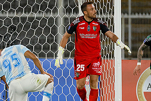 La explicación de "Zanahoria" Pérez y la revelación del DT de Gremio por la triple tapada de penal del portero que da la vuelta al mundo