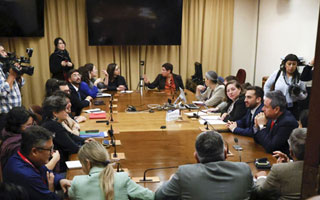 Cuenta Pública en la mira: Oposición fija el 1 de junio como otro hito contra Kast