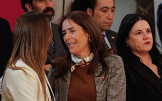 De actos oficiales a contención del gabinete: El protagónico rol de Pía Adriasola en arranque del Gobierno