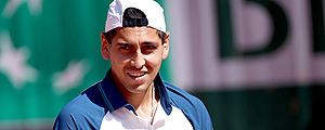 Tabilo aplasta al 78 del mundo y avanza a segunda ronda de Roland Garros... Mira el match point