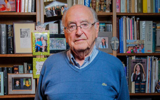 Los 100 años de Fernando Monckeberg: El rostro de la lucha contra la desnutrición infantil en Chile
