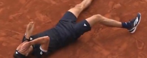 Video: El match point y las lágrimas de Zverev tras consagrarse campeón de Roland Garros