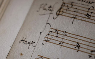 Hallan en París un cuaderno de Mozart con siete piezas inéditas para flauta y arpa: "Un descubrimiento mayor"