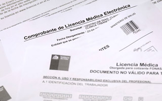 Fraude por $50 mil millones a Fonasa: Declaran culpables a 9 médicos por licencias falsas