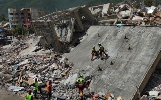 Gobierno informa de dos nuevos chilenos fallecidos durante los terremotos en Venezuela