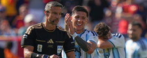 Drástica decisión del árbitro de la final del Mundial entre España y Argentina