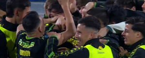 "Dejen de buscar, ¡¡es el gol del año!!": Mira el espectacular tanto de mitad de cancha que hizo Aldosivi ante Rosario Central en Argentina