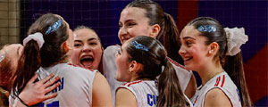 Triunfazo de la "Roja" en el Mundial Sub 17 femenino de vóleibol y se ilusiona: Cómo quedó el grupo y contra quién se juega la clasificación
