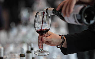 Vino de menor graduación: Qué busca el Gobierno y por qué el cambio genera debate en la industria