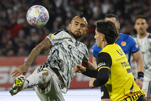 Vidal deja rotundo mensaje previo al clásico de Colo Colo con la U, hace mea culpa por penal errado y dispara por la cancha del Monumental