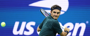 Roger Federer regresó al US Open y venció a Andy Roddick en una exhibición... Mira los puntazos que dejó