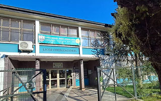 Liceo de Mulchén suspende clases para este jueves por amenazas contra el director