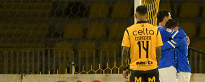 Católica logra una gran remontada ante Coquimbo en duelo pendiente y le vuelve a meter presión a la U... Revisa los goles