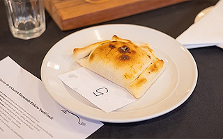 Eligen a Los Lobos de Ita como  el local con la mejor empanada del Gran Santiago 2026