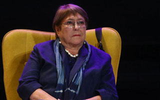 Bachelet sigue en carrera pese a asumir que no ganará: Qué busca con mantener su candidatura a la ONU