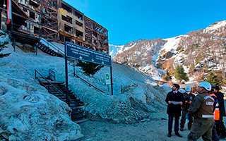 Comienzan las diligencias para determinar la causa y origen del incendio que arrasó con el hotel Alto Nevados