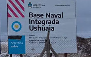 Seis obras y muelle de 585 mts.: Zoom a base naval en Tierra del Fuego con que Argentina competiría a Pta. Arenas