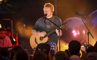 Ed Sheeran califica de "injustificable" la situación en Gaza, en su primer concierto tras la polémica con Macklemore