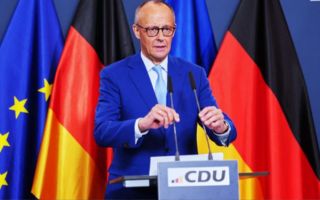 Alemania: Ultraderecha crece en dos elecciones regionales y Merz tilda resultados de su partido como un "desastre"