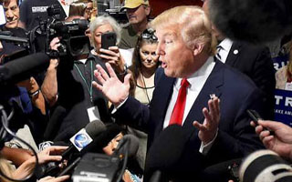 Trump vs. la prensa: Grandes cadenas de TV suspenden cobertura al Mandatario tras veto de la Casa Blanca a medios