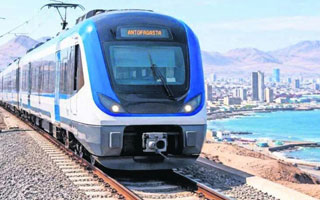 Tren de pasajeros entre Antofagasta y Mejillones toma fuerza: Metro confirma conversaciones con el Gobierno Regional