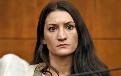 Defensor de mujer acusada de matar a sus hijos en EE.UU. pide que sea absuelta tras declaración de juicio nulo
