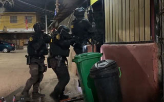 Primeiro Comando da Capital: Cómo opera la peligrosa organización criminal brasileña y cuál es su vínculo con Chile