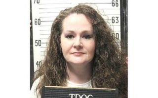Renuncia el jefe de prisiones de Tennessee tras la ejecución fallida de Christa Pike