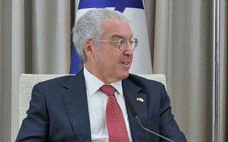 Abogado de Zaliasnik descarta novedad en dichos de fiscal: "Es conocido que tiene la calidad de imputado"