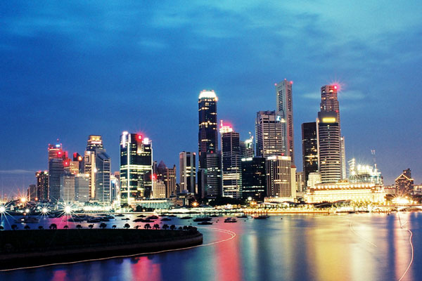Las curiosidades económicas de Singapur en el 50° aniversario de su independencia