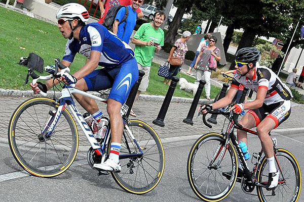 Ciclismo: El chileno José Luis Rodríguez hace historia al transformarse en líder del Tour del Porvenir