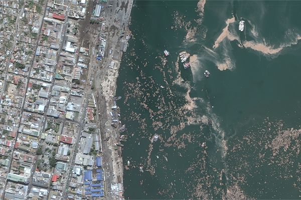 Publican imágenes satelitales que muestran el paso del tsunami en la IV Región