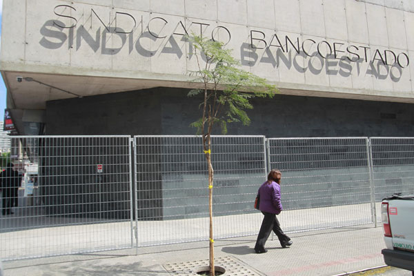 Sindicato de BancoEstado defiende negociación: Fue una labor seria y responsable