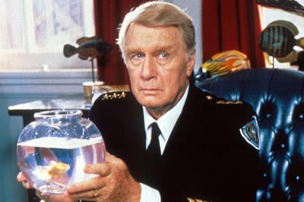 Muere George Gaynes, el recordado comandante Lassard en 