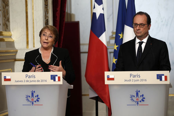 Hollande destaca a Chile como 