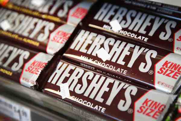 Fabricante de Oreo presenta oferta a Hershey's por US$23 mil millones, pero ésta la rechaza