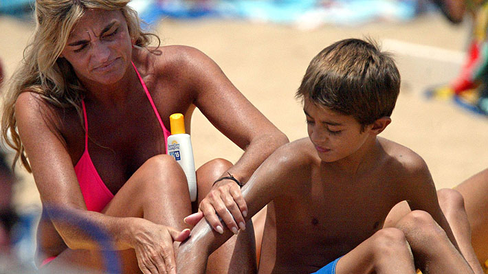Prevención, la clave para cuidar la piel de los peligrosos rayos UV durante la temporada estival